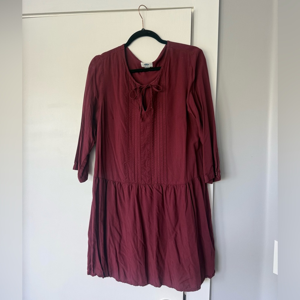 Old Navy Burgundy Dress